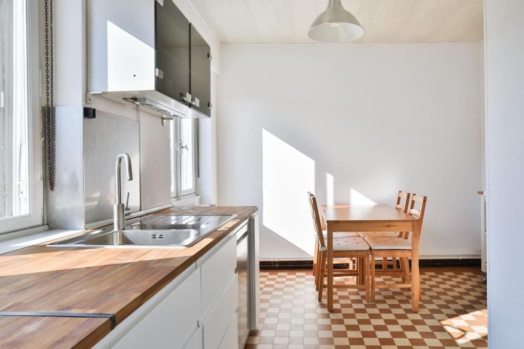 Suite Tres Moderne Et Cosy, Proche Centre-Ville, Mulhouse Centre Buitenkant foto
