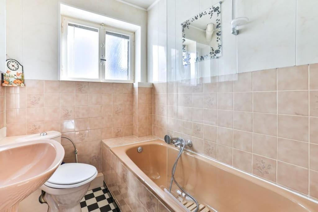Suite Tres Moderne Et Cosy, Proche Centre-Ville, Mulhouse Centre Buitenkant foto